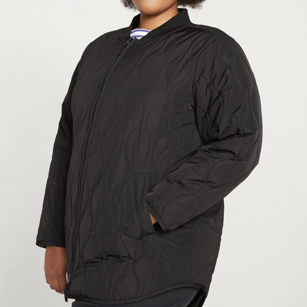 Universal Standard Hudson quilted jacket, black, sz 26 / 28